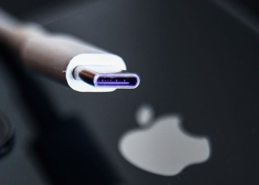 iPhone sẽ chuyển sang chuẩn sạc tuýp C vào  năm 2024 tại châu Âu