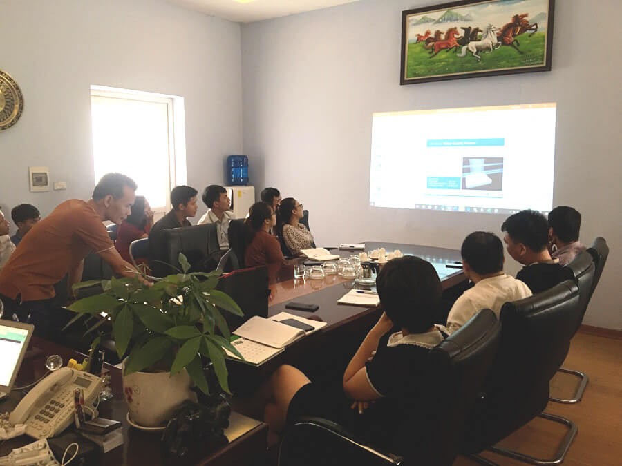 To&agrave;n &Aacute; đẩy mạnh đ&agrave;o tạo chuy&ecirc;n m&ocirc;n cho đội ngũ nh&acirc;n vi&ecirc;n