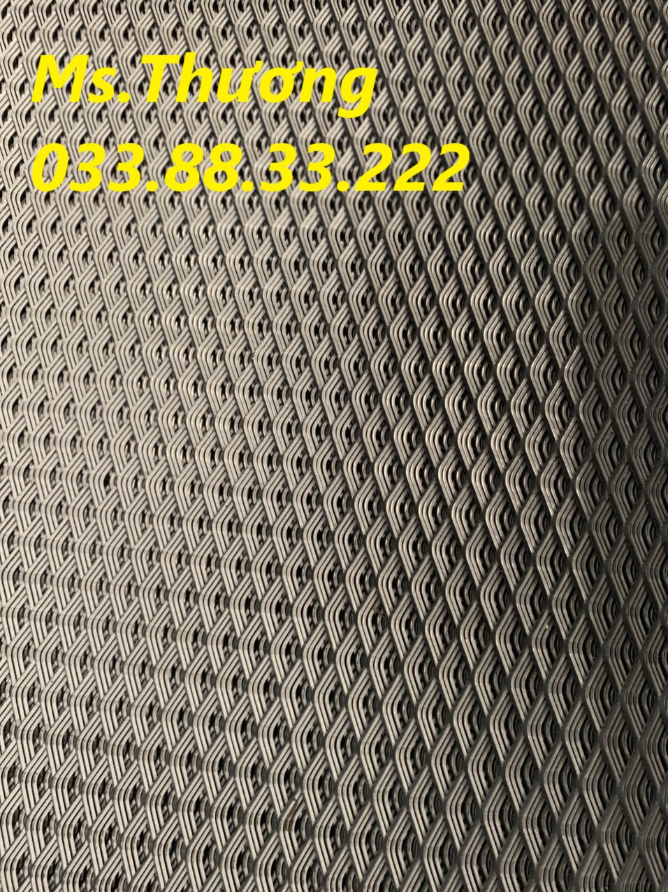 Lưới thép hình thoi mắt 30*60mm khổ 1m hàng có sẵn