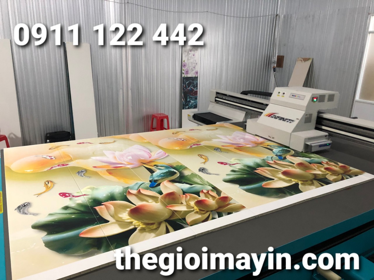 M&aacute;y in UV INFINITI 1325R