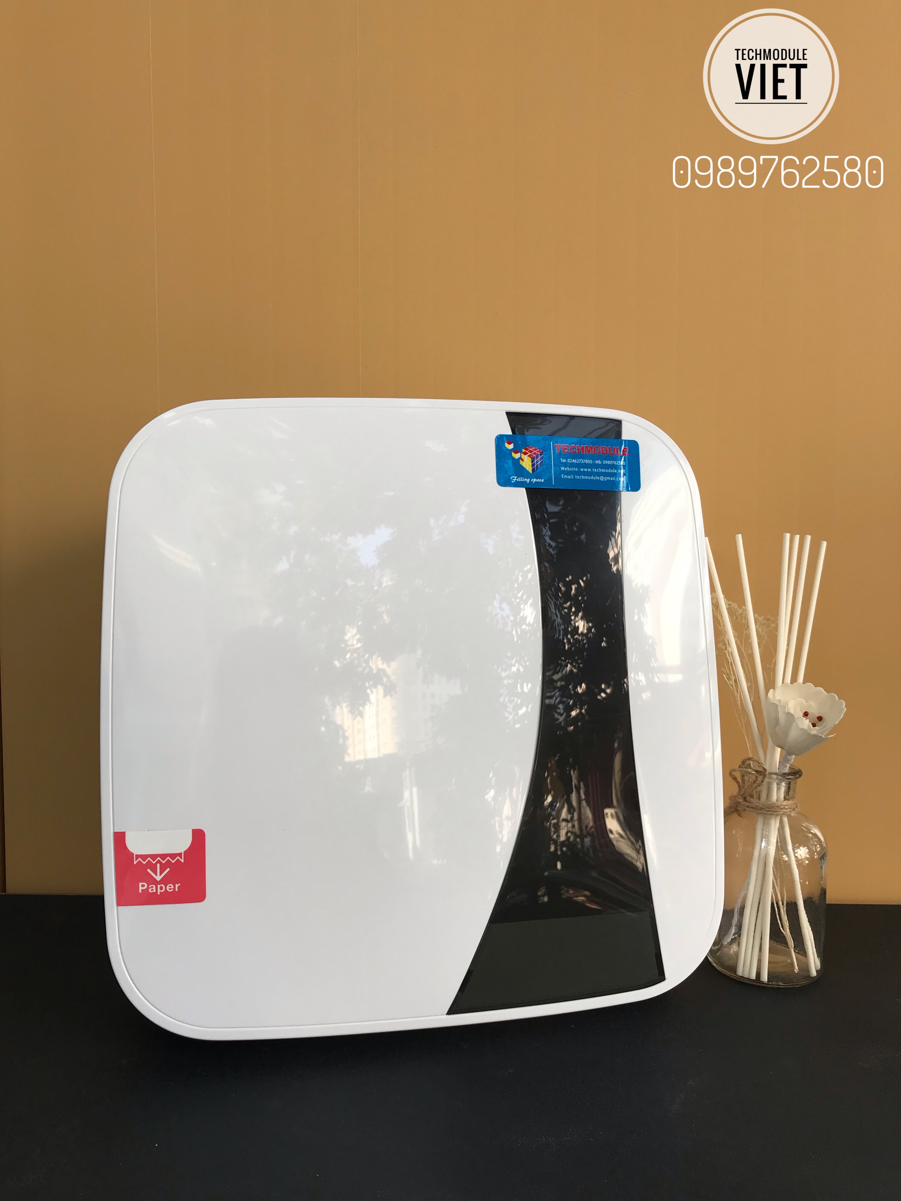 Hộp đựng giấy lau tay h&atilde;ng Saraya Nhật Bản m&atilde; PHG-400