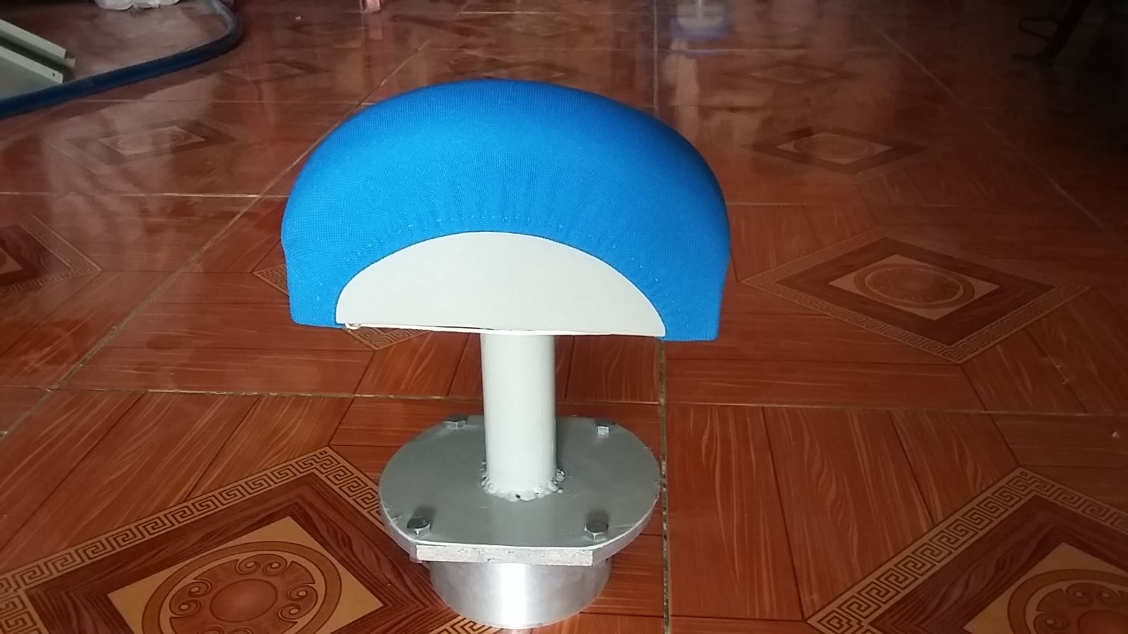Tay gối ủi