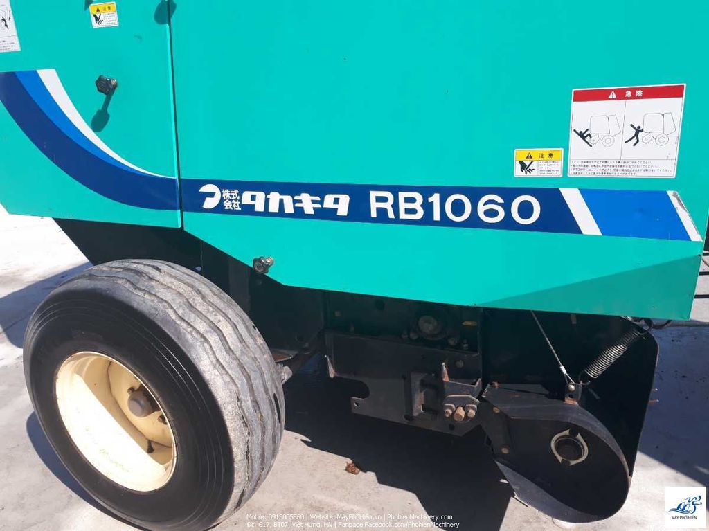 Bộ cuộn rơm + bọc phim + gắp ủ chua Takakita 