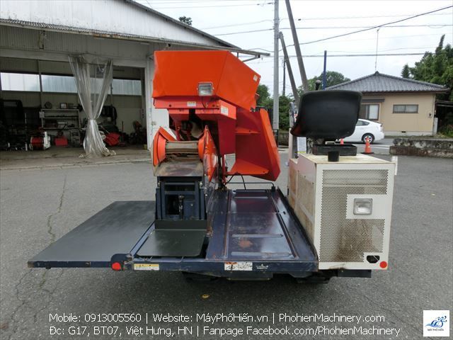 Máy thu hoạch cà-rốt (carot) Kubota CH-1
