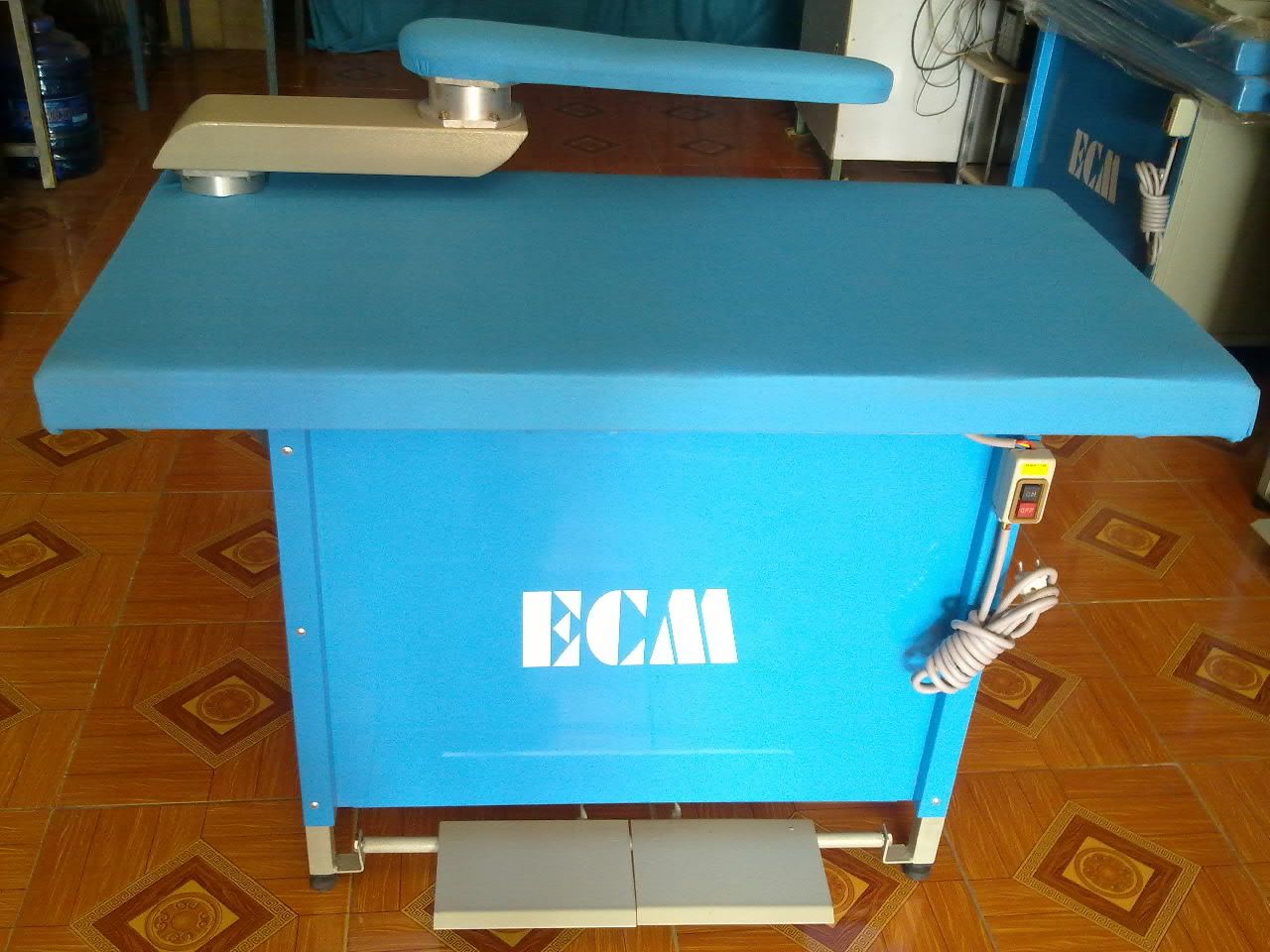 nồi hơi điện mini sử dụng cho 2 bàn hút