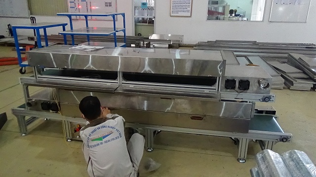 Băng tải sấy nhiệt