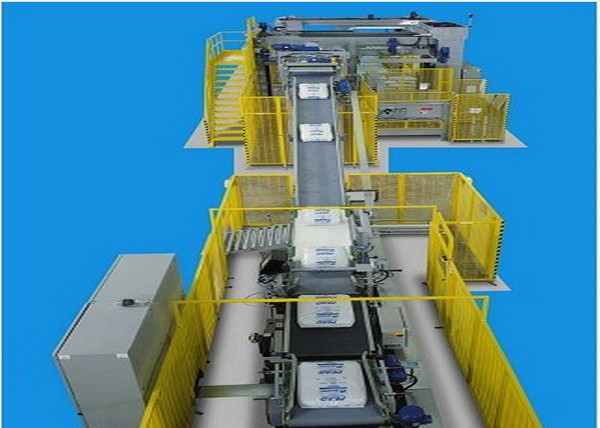 M&aacute;y xếp h&agrave;ng tự động ở vị tr&iacute; cao cho c&aacute;c t&uacute;i xếp chồng