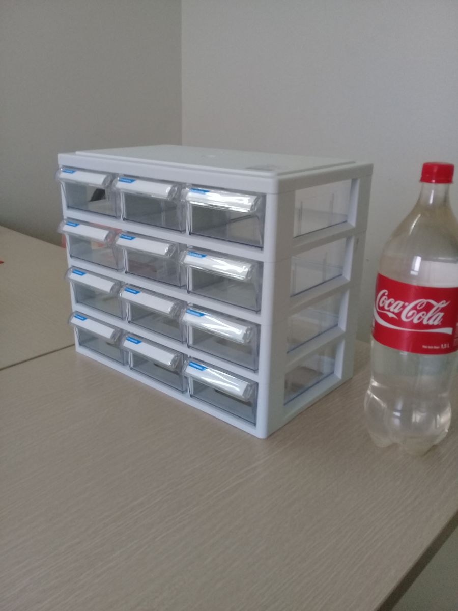 Tủ linh kiện nhập khẩu Hàn Quốc